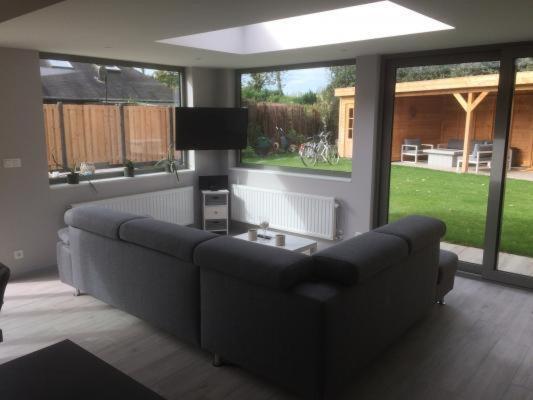 Holiday Cottage With Sauna In Zeeland Stavenisse Bagian luar foto